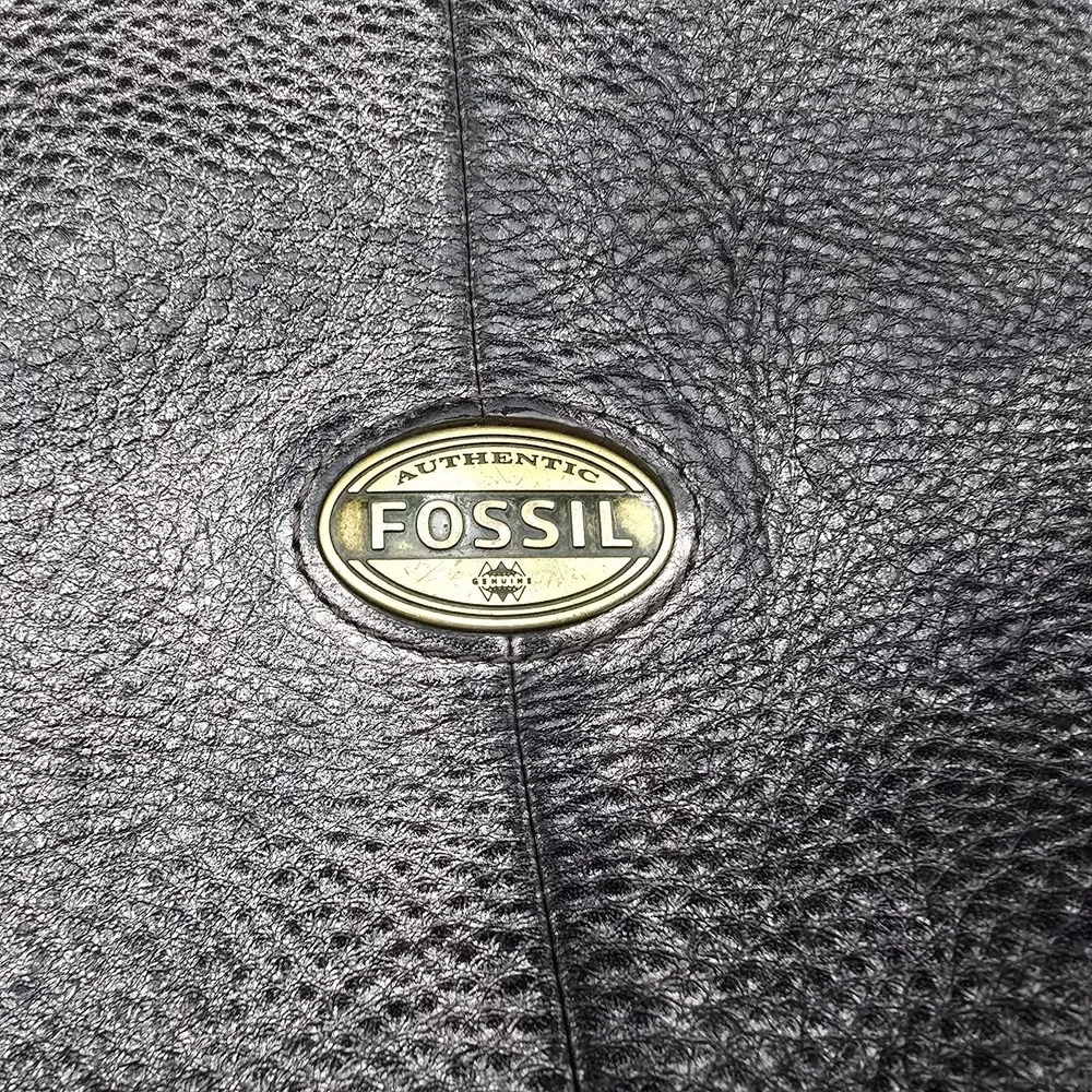 FOSSIL MADDOX Shoulder HOBO Purse Handbag Metallic Black Silver PEBBLE LEATHER